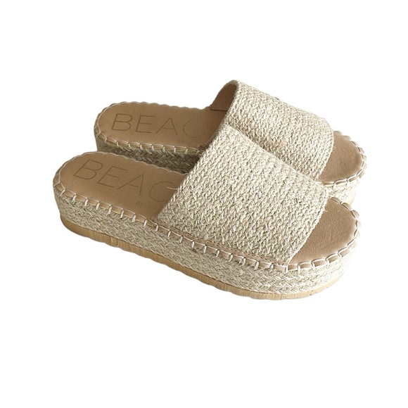 Matisse Shoes - Beach by Matisse rey del mar natural beige platform slide sandals size 7M